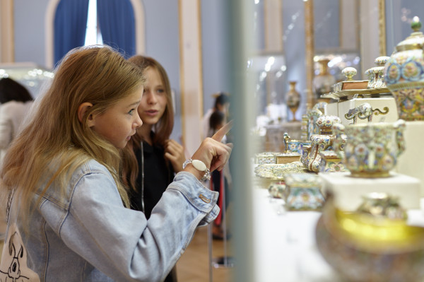 Маленькие посетители в музее Фаберже. Фото: fabergemuseum.ru