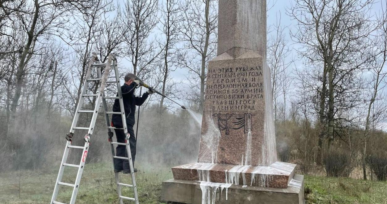 Обелиск в Московской Славянке обновлен реставраторами