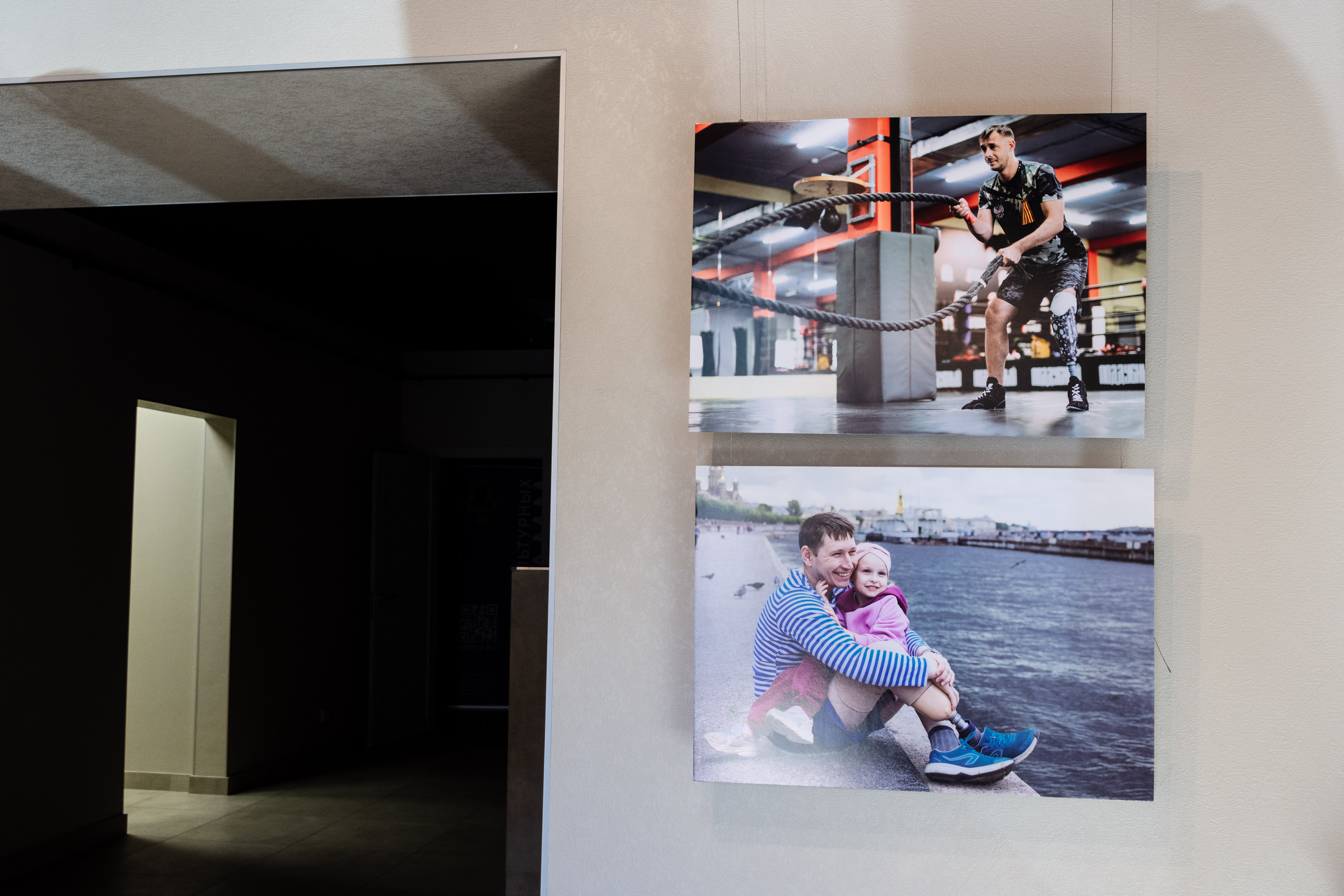 В медиацентре «Культура Петербурга» открылась выставка «Закаленная сталь России»     4