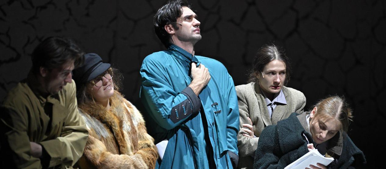 Обюложка: В Александринке покажут нереализованный замысел Козинцева