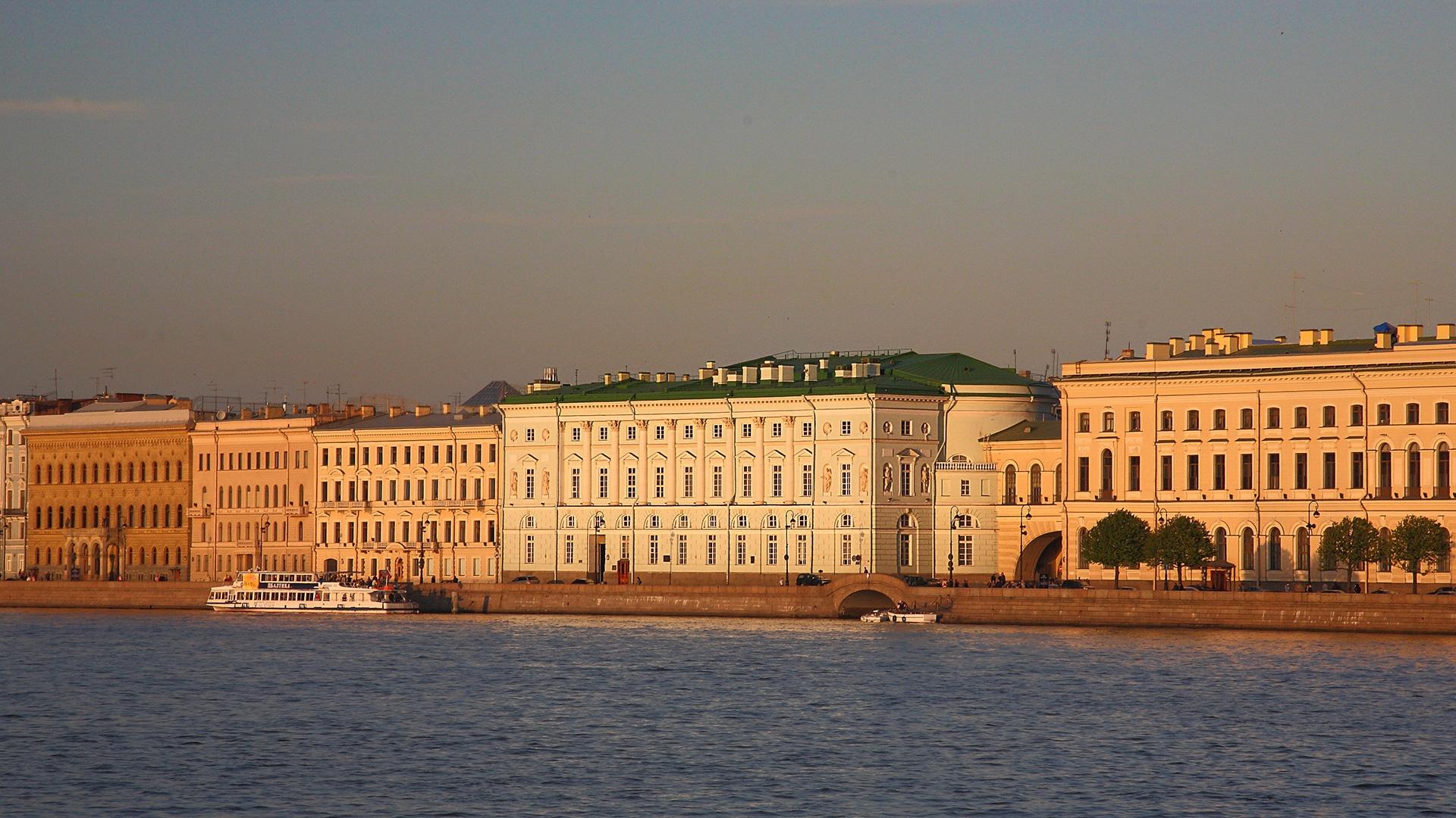 Эрмитажный театр 1