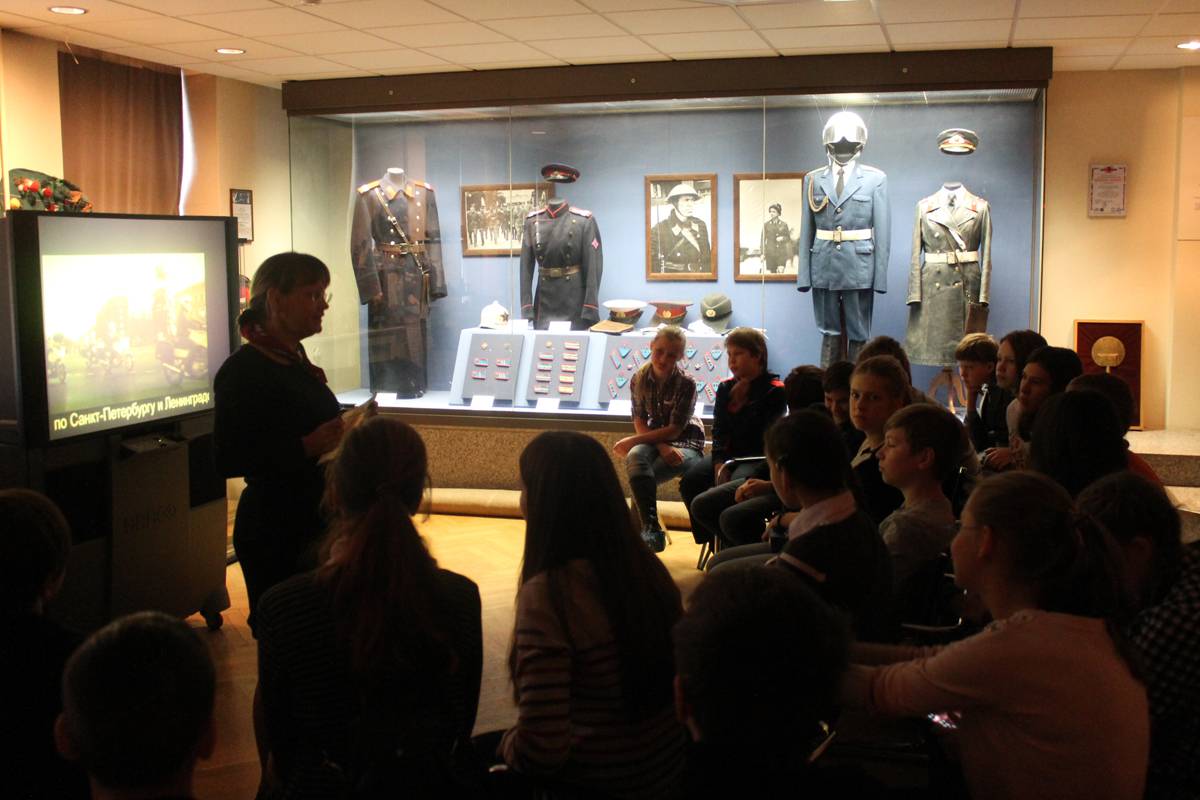 Музей ГАИ отметил свое 27-летие1