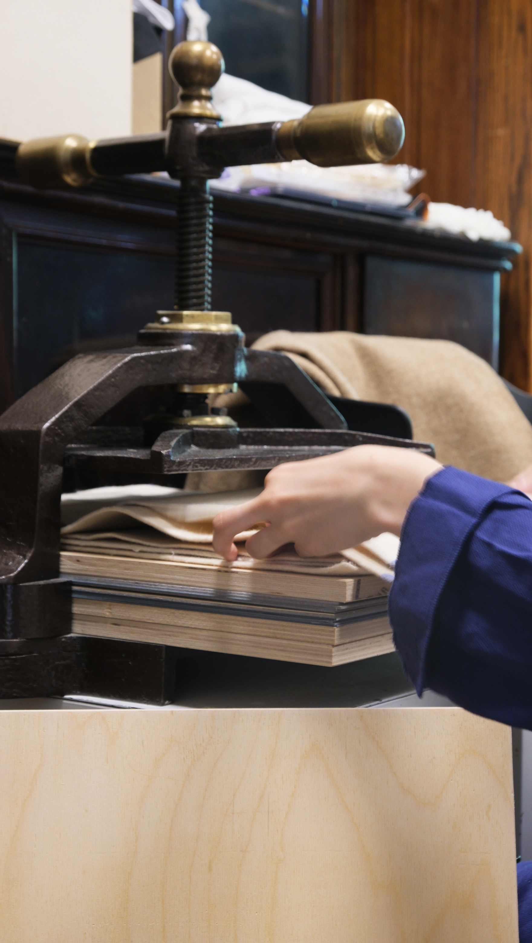 Шесть предметов из фондов Музея Анны Ахматовой прошли реставрацию7