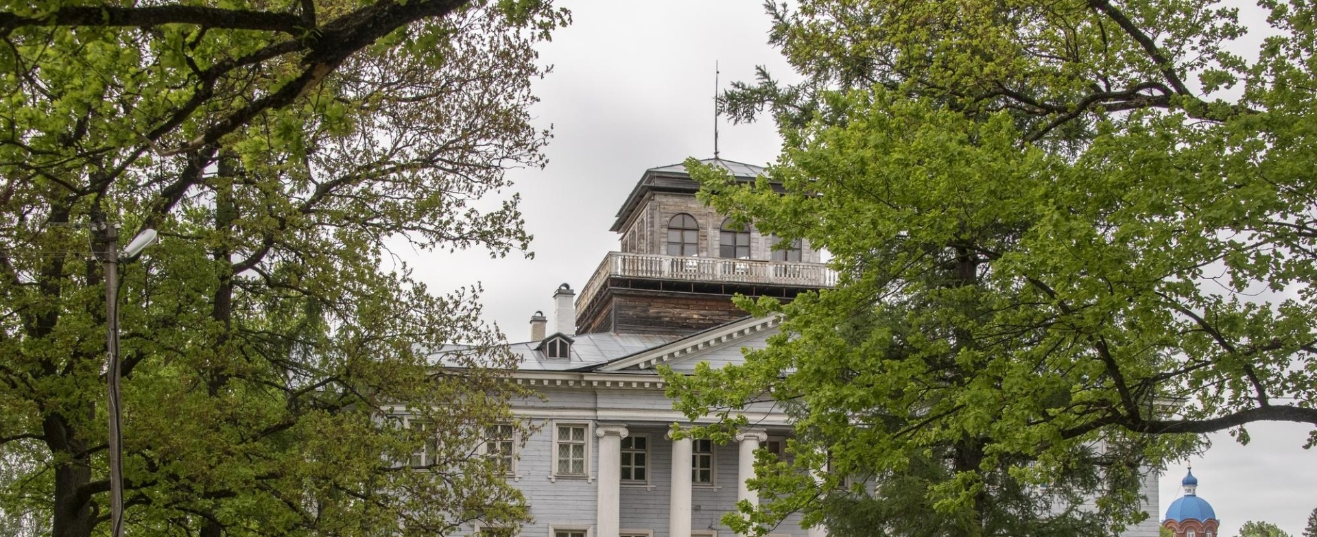 Обложка: II Набоковский фестиваль завершится в Рождествено выставкой Трауготов