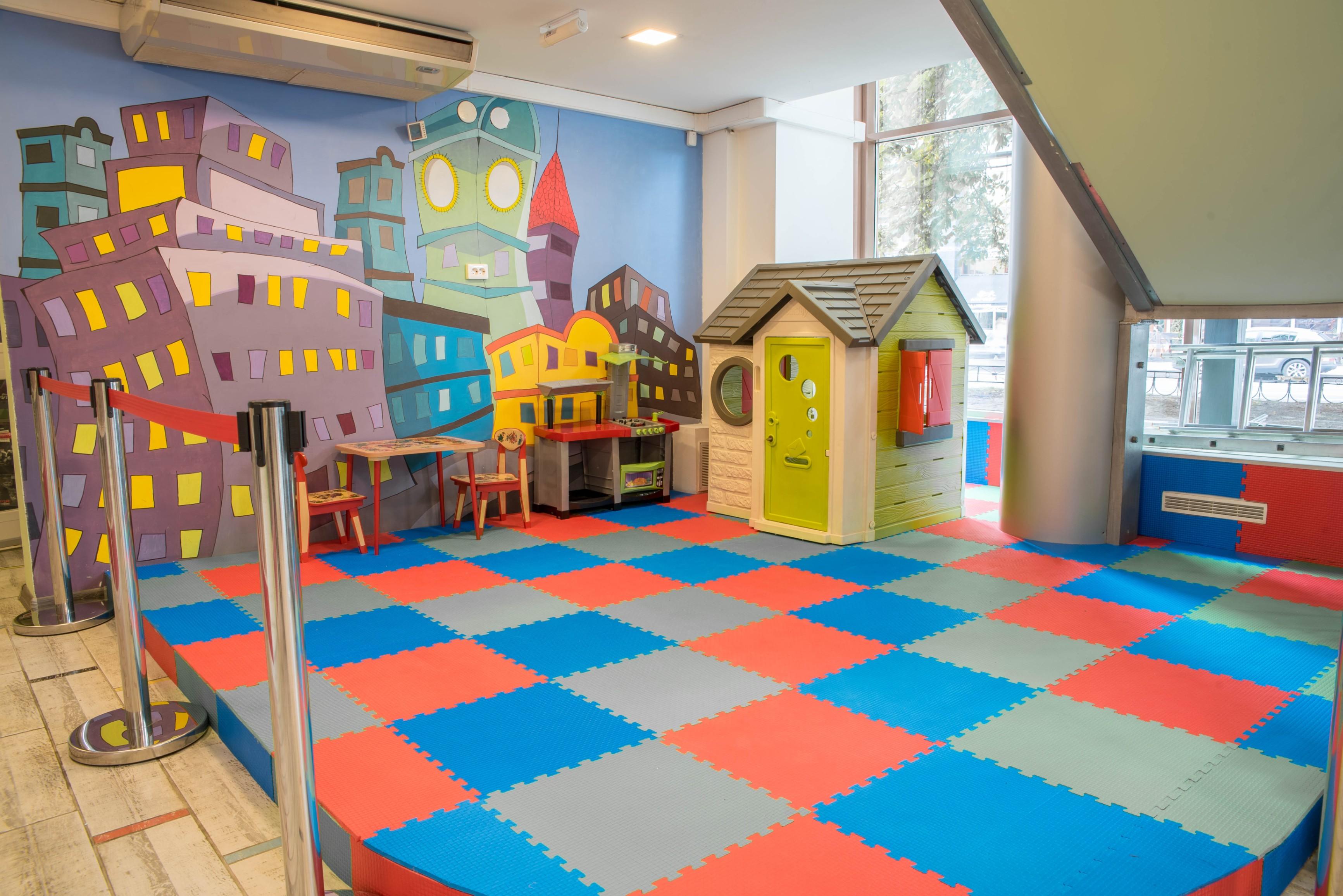 Информационно-досуговый центр «М-86» 5