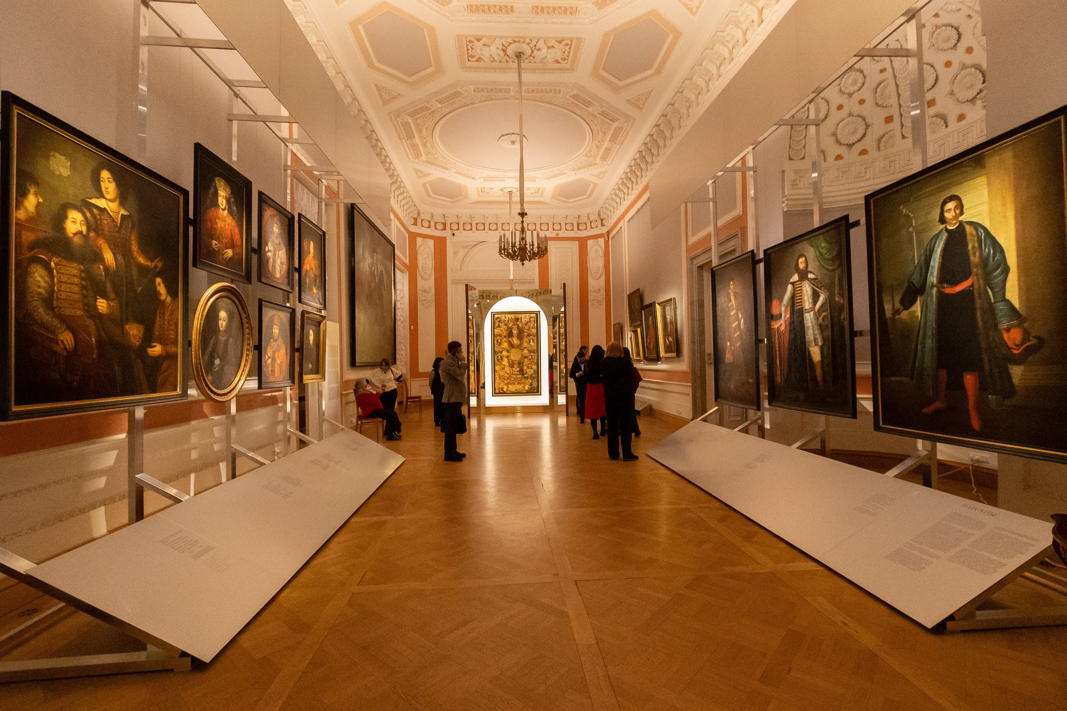 Грандиозная портретная выставка открылась в Русском музее5