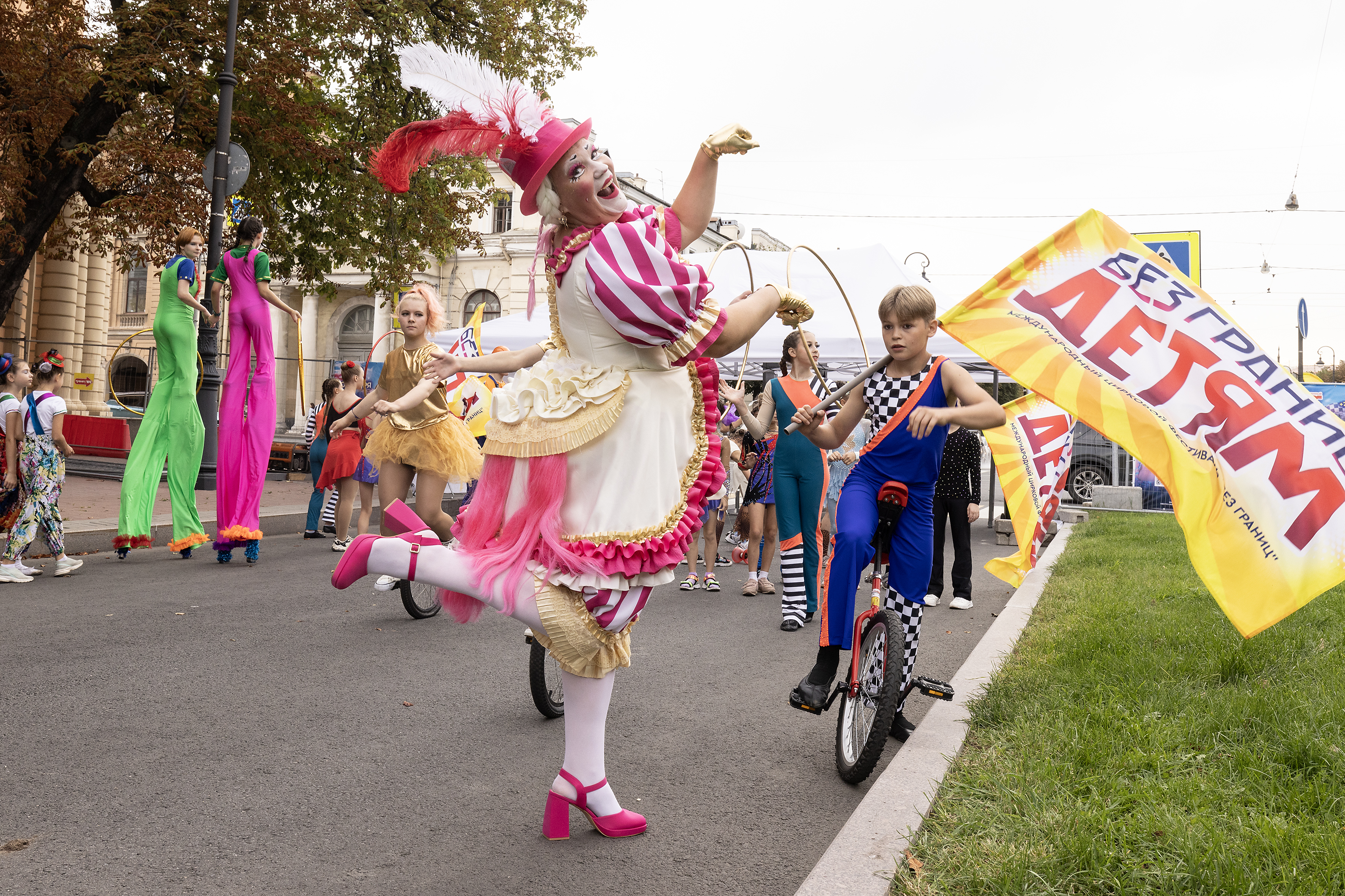 В Петербурге пройдет уличный фестиваль «Без границ — детям»2