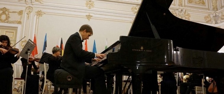 Международный конкурс музыки С.В. Рахманинова. Фото заставки предоставлено организаторами. Правообладатель: Оргкомитет конкурса. Международный конкурс музыки С.В. Рахманинова. Фото заставки предоставлено организаторами. Правообладатель: Оргкомитет конкурса.