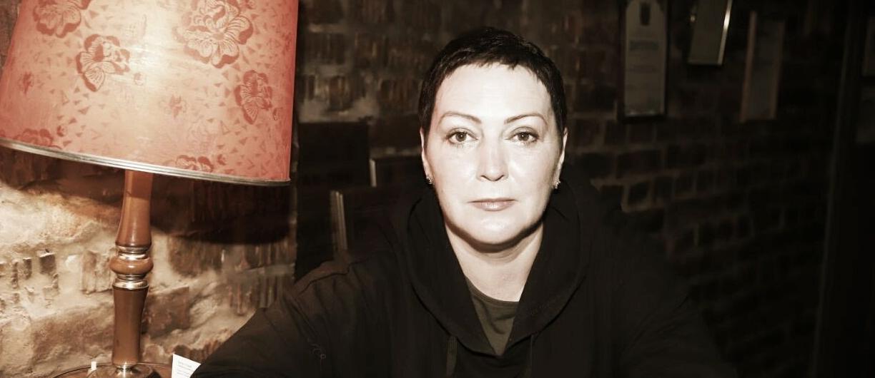 Обложка - Хельга Филиппова: «Человека спасает только юмор» 