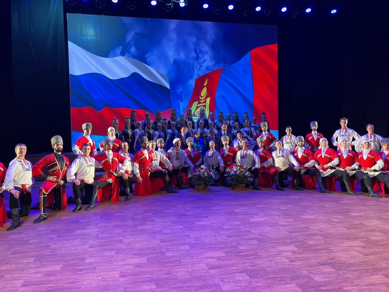 Легендарному ансамблю «Нальмэс» исполняется 90 лет1