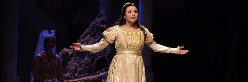 Фото заставки: Сцена из оперы Чайковского «Иоланта». Источник: opera-centre.ru. Автор: Александр Гайдук. Правообладатель: Центр оперного пения имени Галины Вишневской. Фото заставки: Сцена из оперы Чайковского «Иоланта». Источник: opera-centre.ru. Автор: Александр Гайдук. Правообладатель: Центр оперного пения имени Галины Вишневской.
