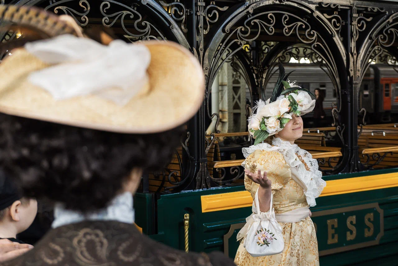 Путешествие во времени из центра Северной столицы