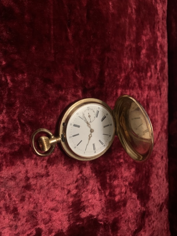 «Военная история моей семьи. Реликвия»: золотые карманные часы Николая Харламова 