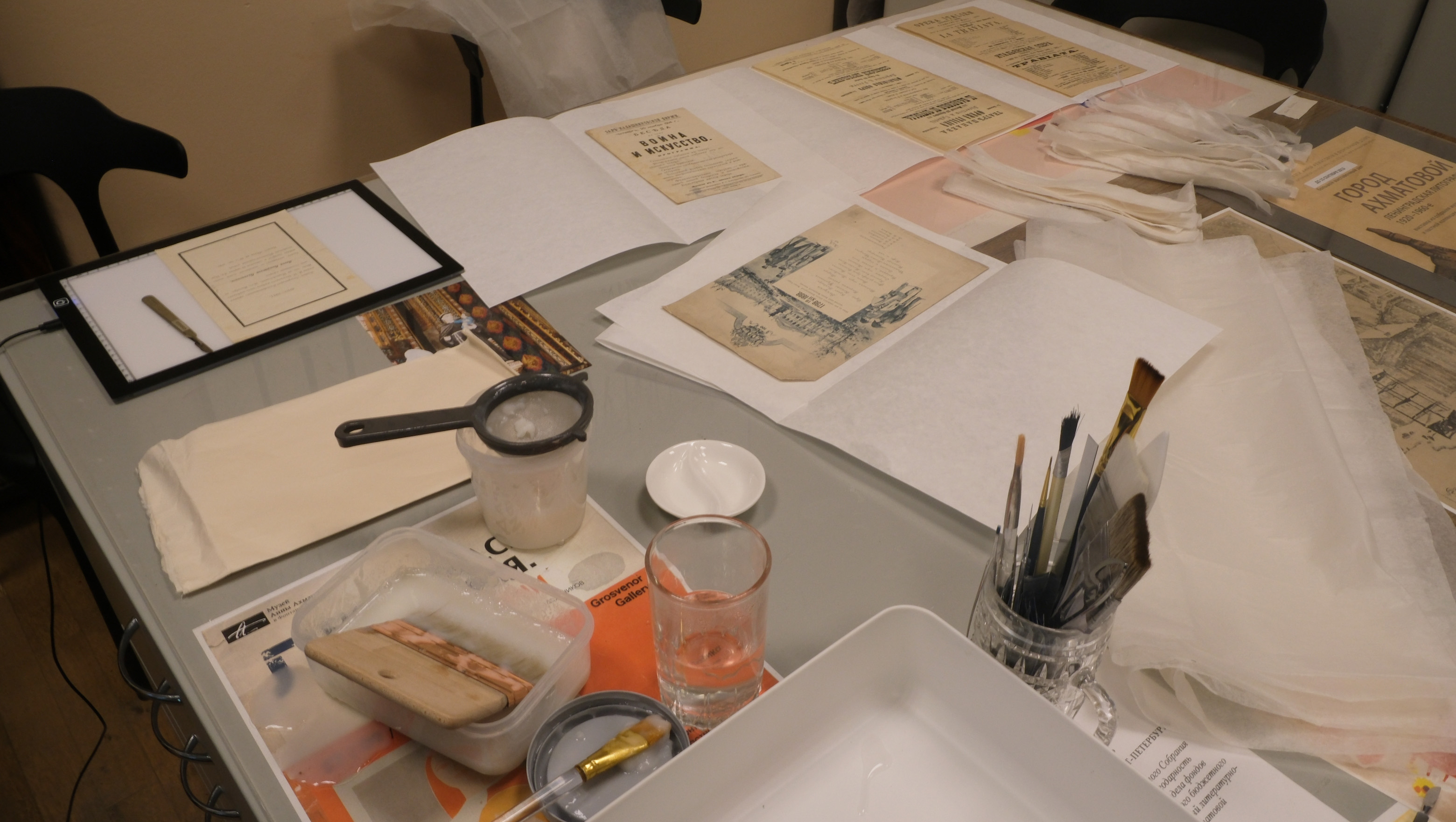 Шесть предметов из фондов Музея Анны Ахматовой прошли реставрацию2