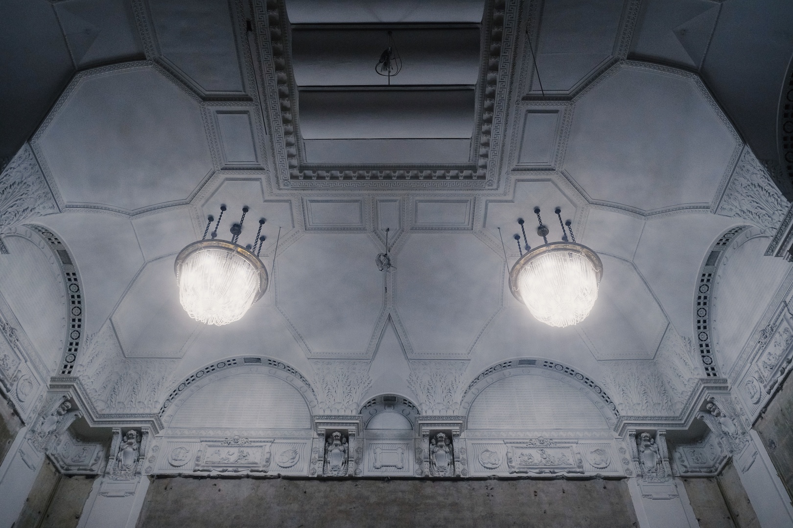 Обложка: Исторические интерьеры Дома радио восстановят к 2026 году