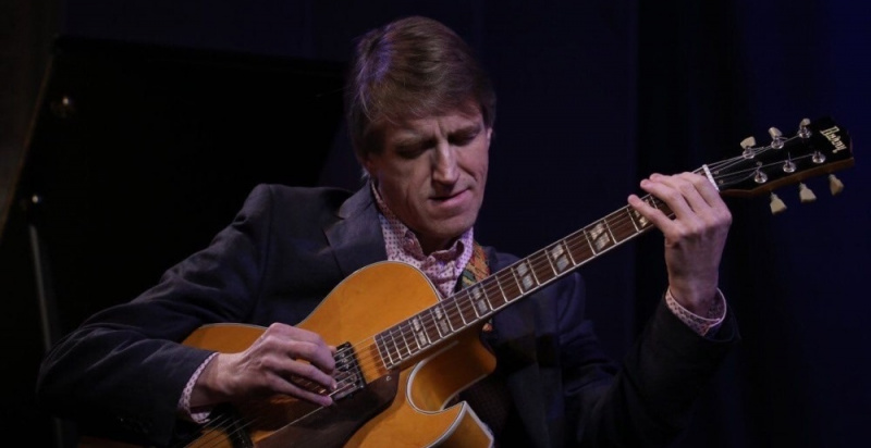 Фото заставки: Фестиваль Jazz Guitar Fest. Источник: vk.com/jfcjazzclub. Правообладатель: оргкомитет фестиваля. Фото заставки: Фестиваль Jazz Guitar Fest. Источник: vk.com/jfcjazzclub. Правообладатель: оргкомитет фестиваля.