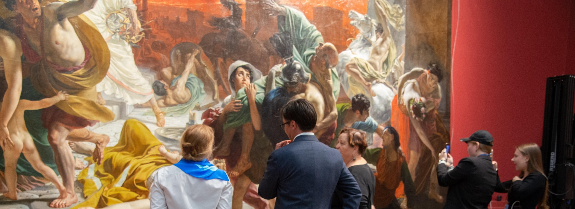 Обложка: Русский музей завершил реставрацию «Последнего дня Помпеи»