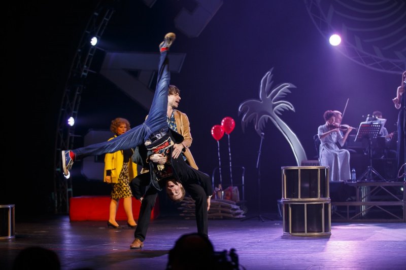 Спектакль «Хроники Раздолбая» в Балтийском доме