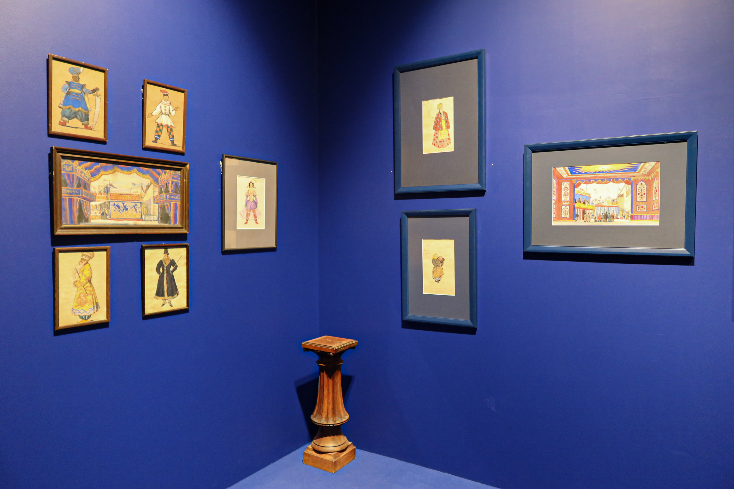 ЦВЗ «Манеж» открыл двери в мир династии Бенуа14