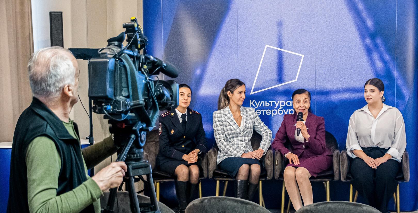 В медиацентре «Культура Петербурга» выступили организаторы «Бала на колёсах»