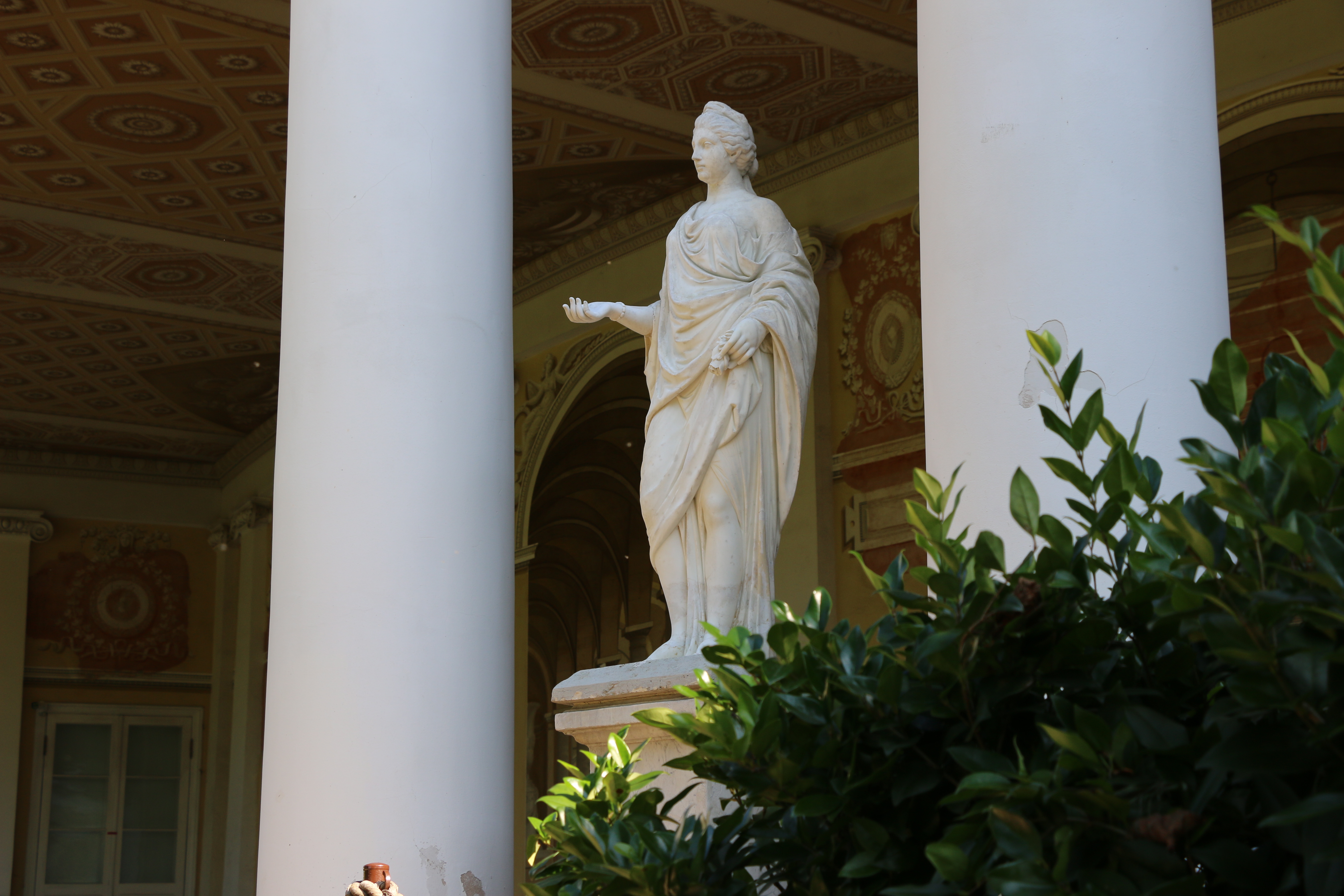 Павловскую «Флору» отправили на реставрацию 1