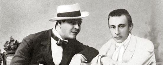 Фёдор Шаляпин и Сергей Рахманинов, конец 1890-х годов. Фото заставки: senar.ru Фёдор Шаляпин и Сергей Рахманинов, конец 1890-х годов. Фото заставки: senar.ru
