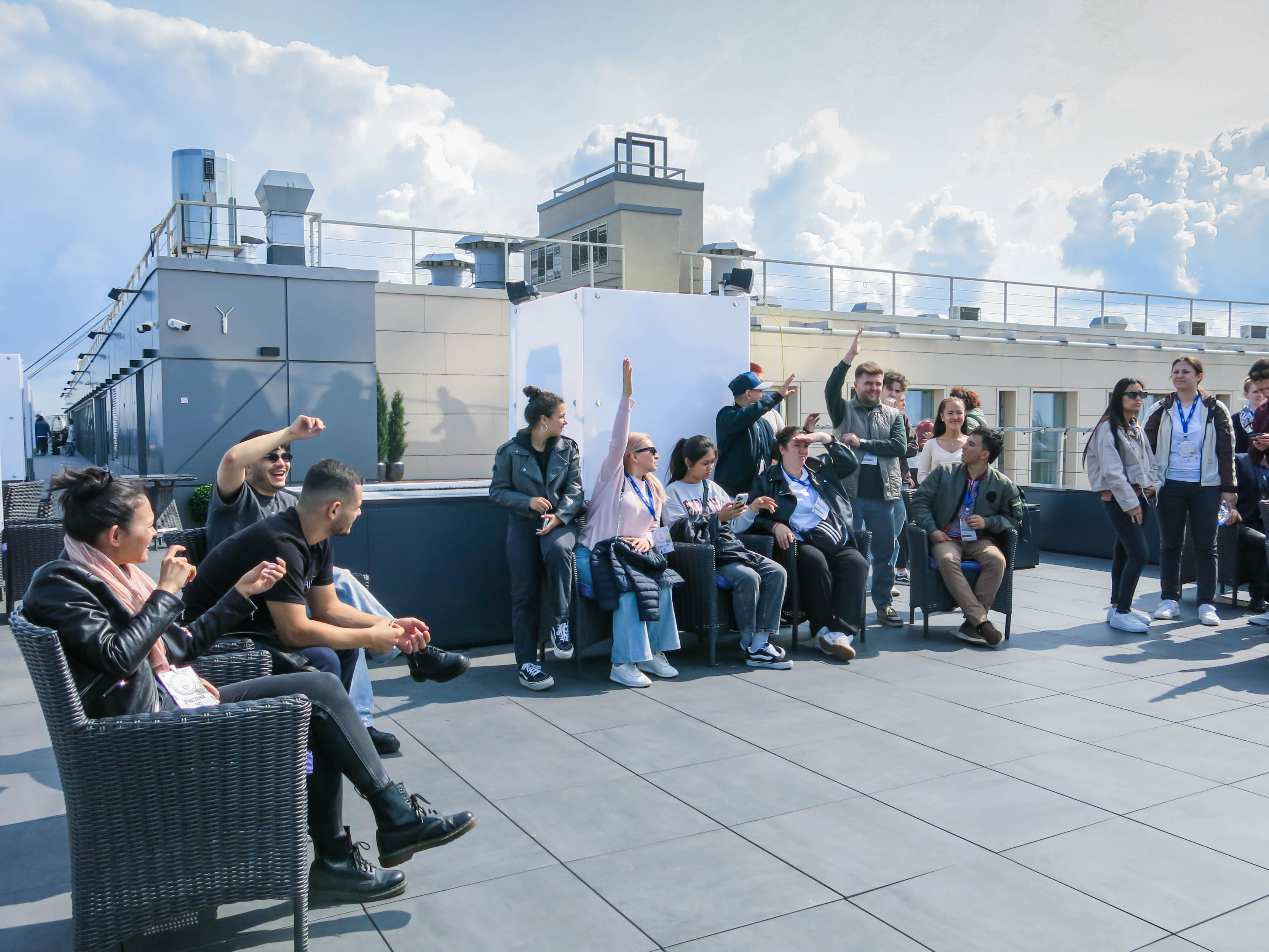 Культура и глухие — встреча на высоте над городом13