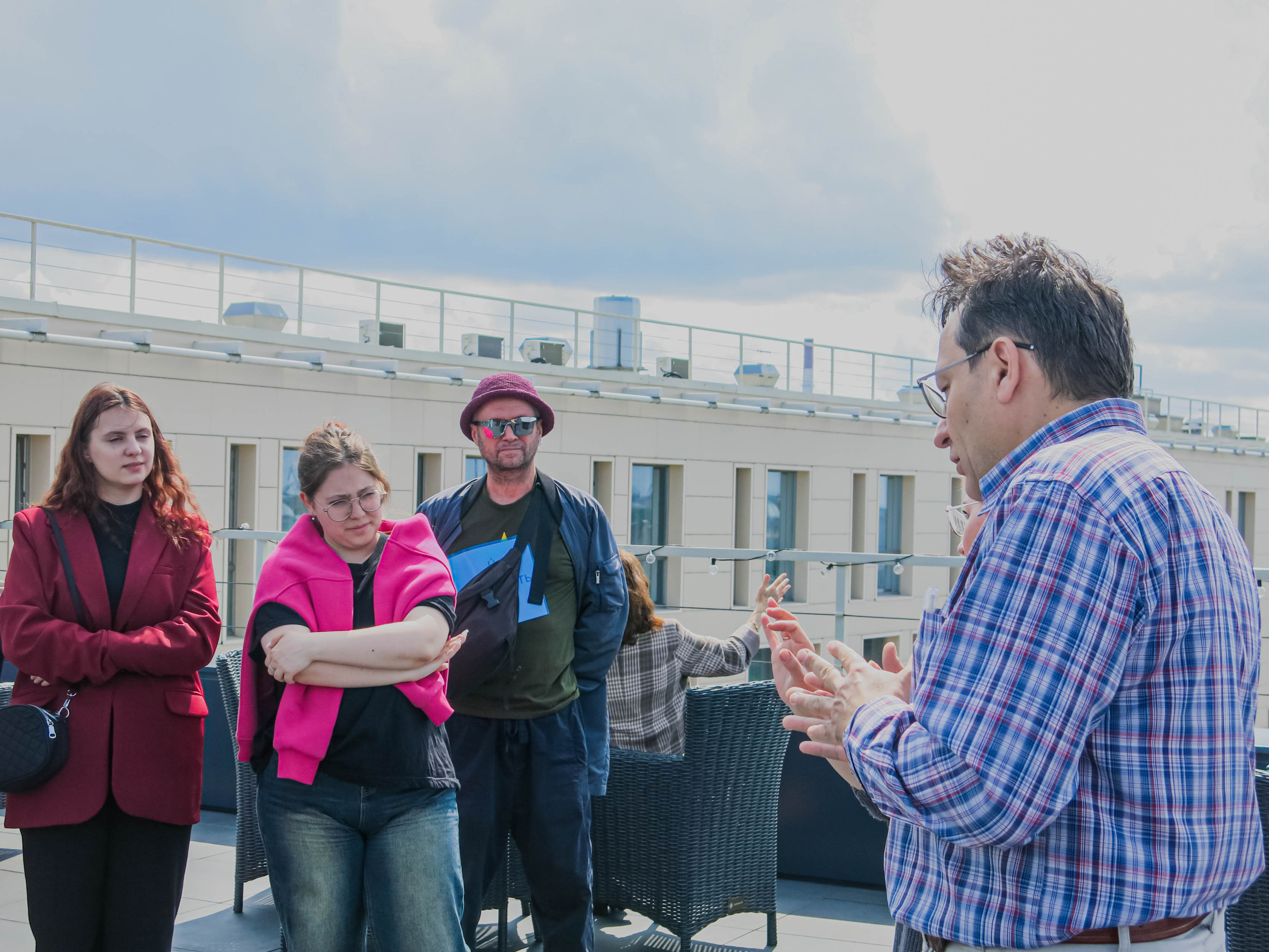 Культура и глухие — встреча на высоте над городом20