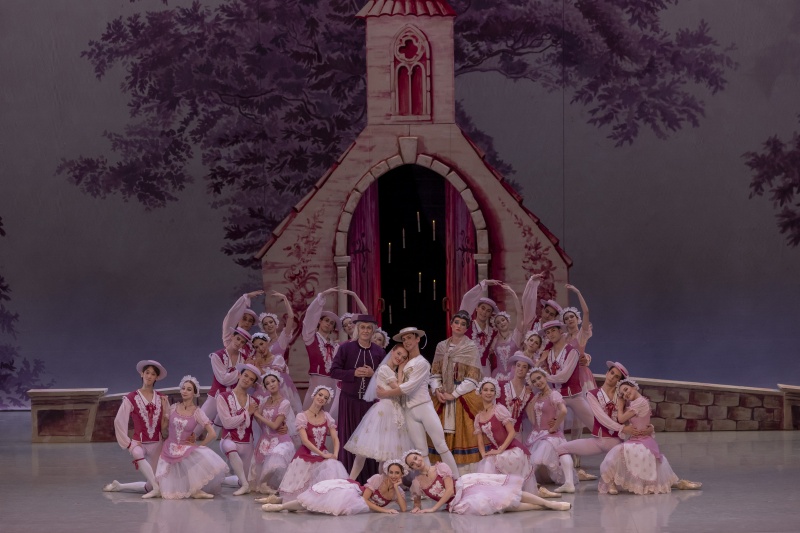 Приморская сцена Мариинки привезёт «Тщетную предосторожность»