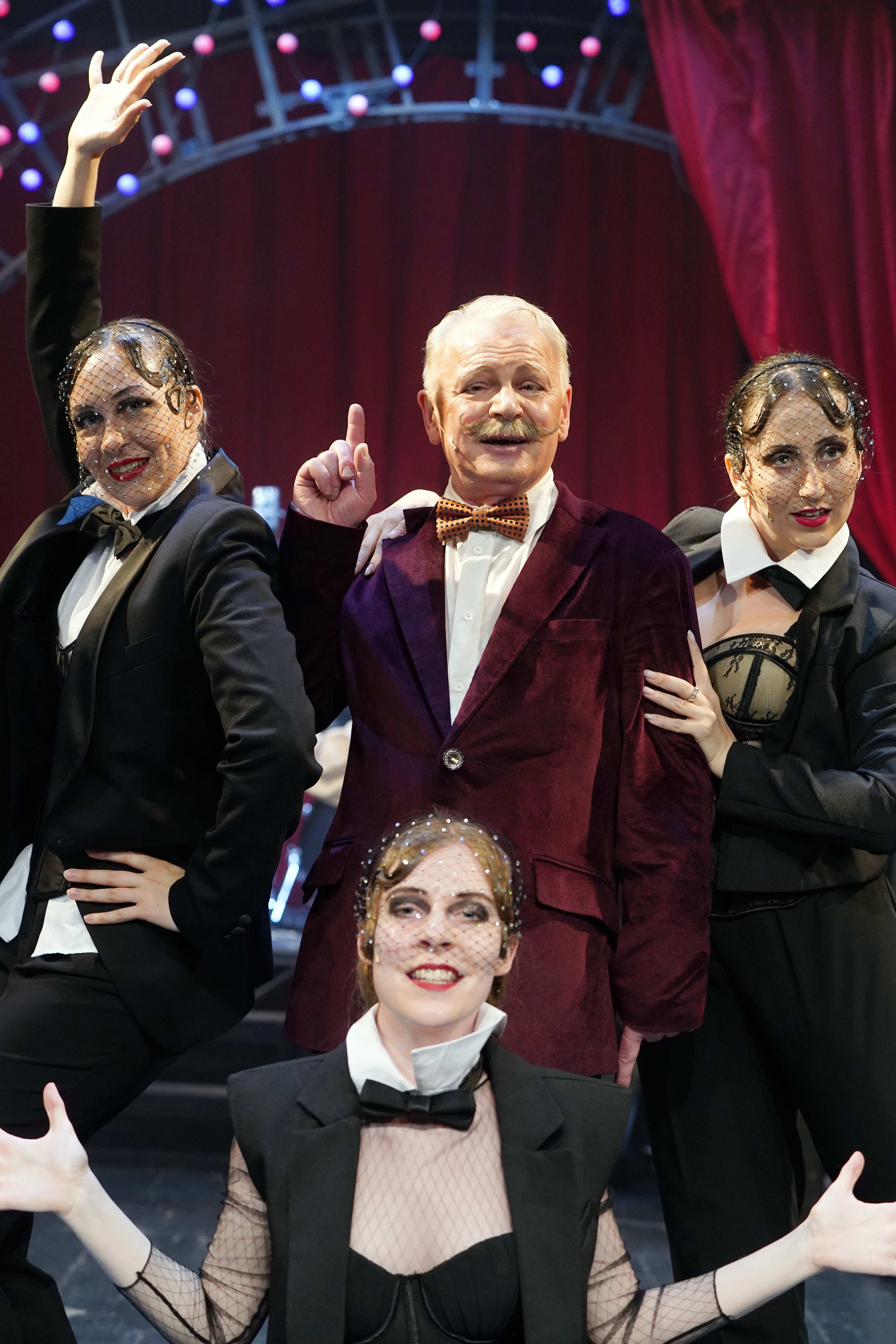 В «Зазеркалье» состоится премьера «Игры в классики»5