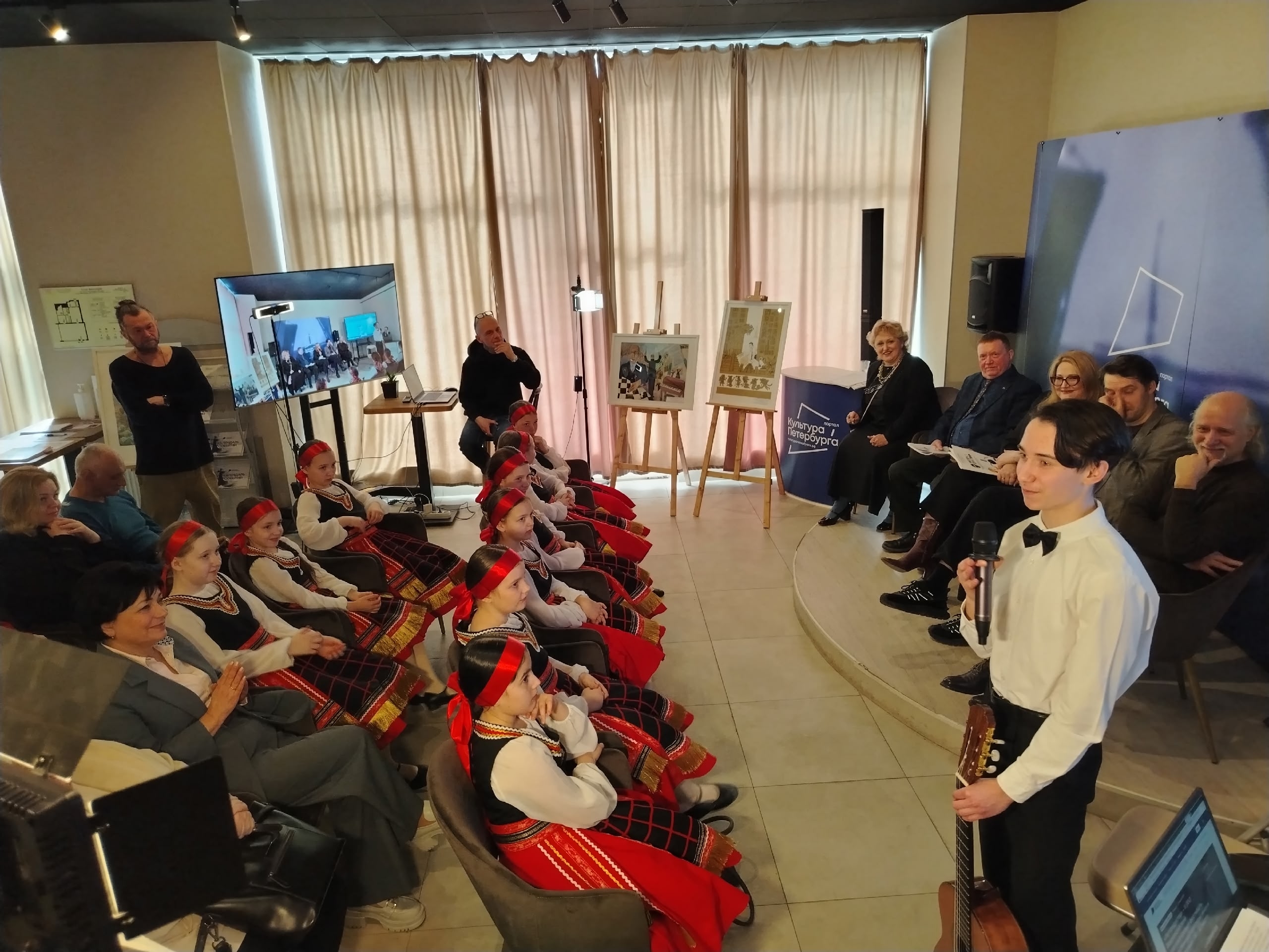 Гости медиацентра «Культура Петербурга» познакомились с фестивалем «Репродуктор»23