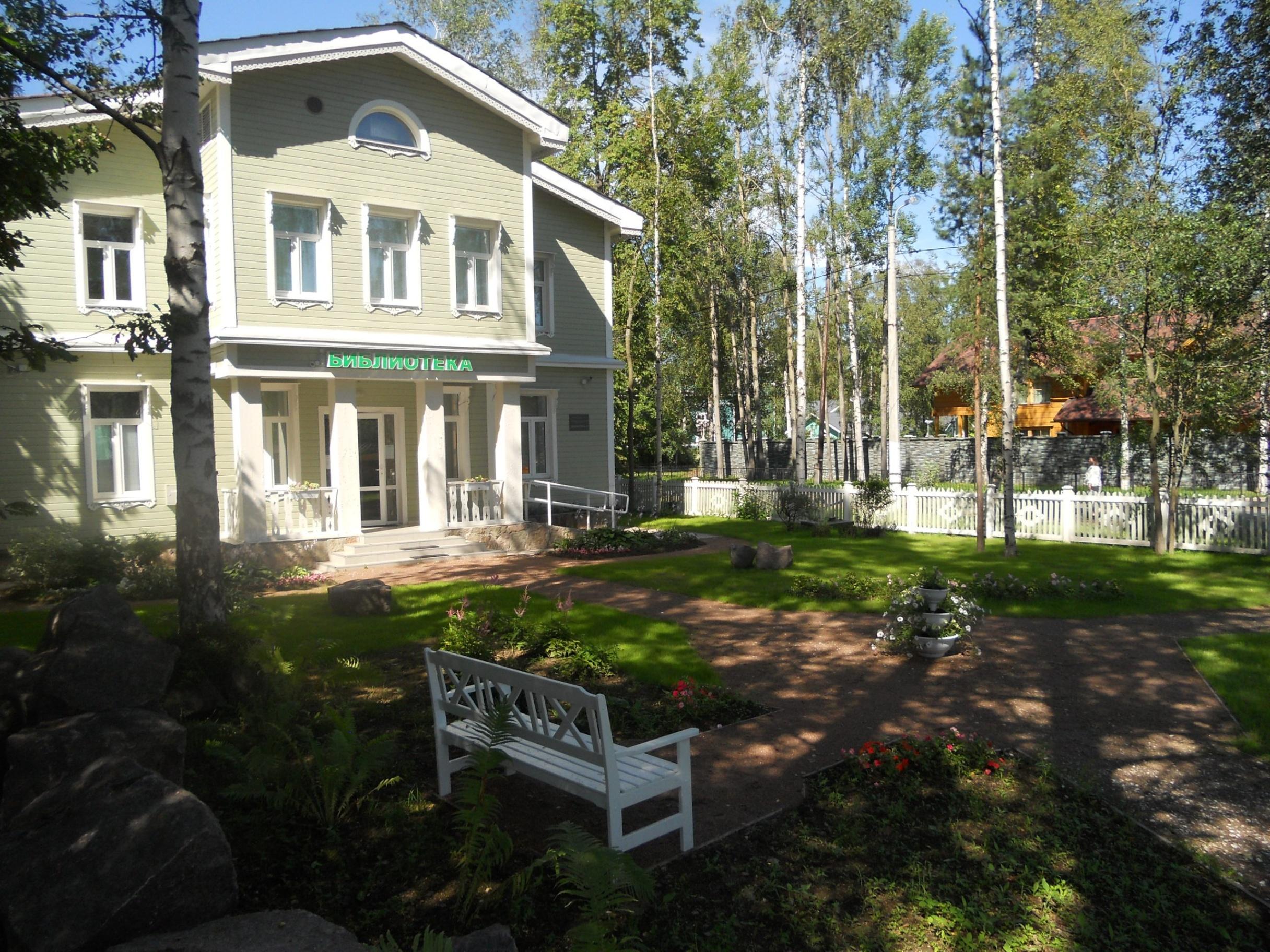 Библиотека № 6 Приморского района