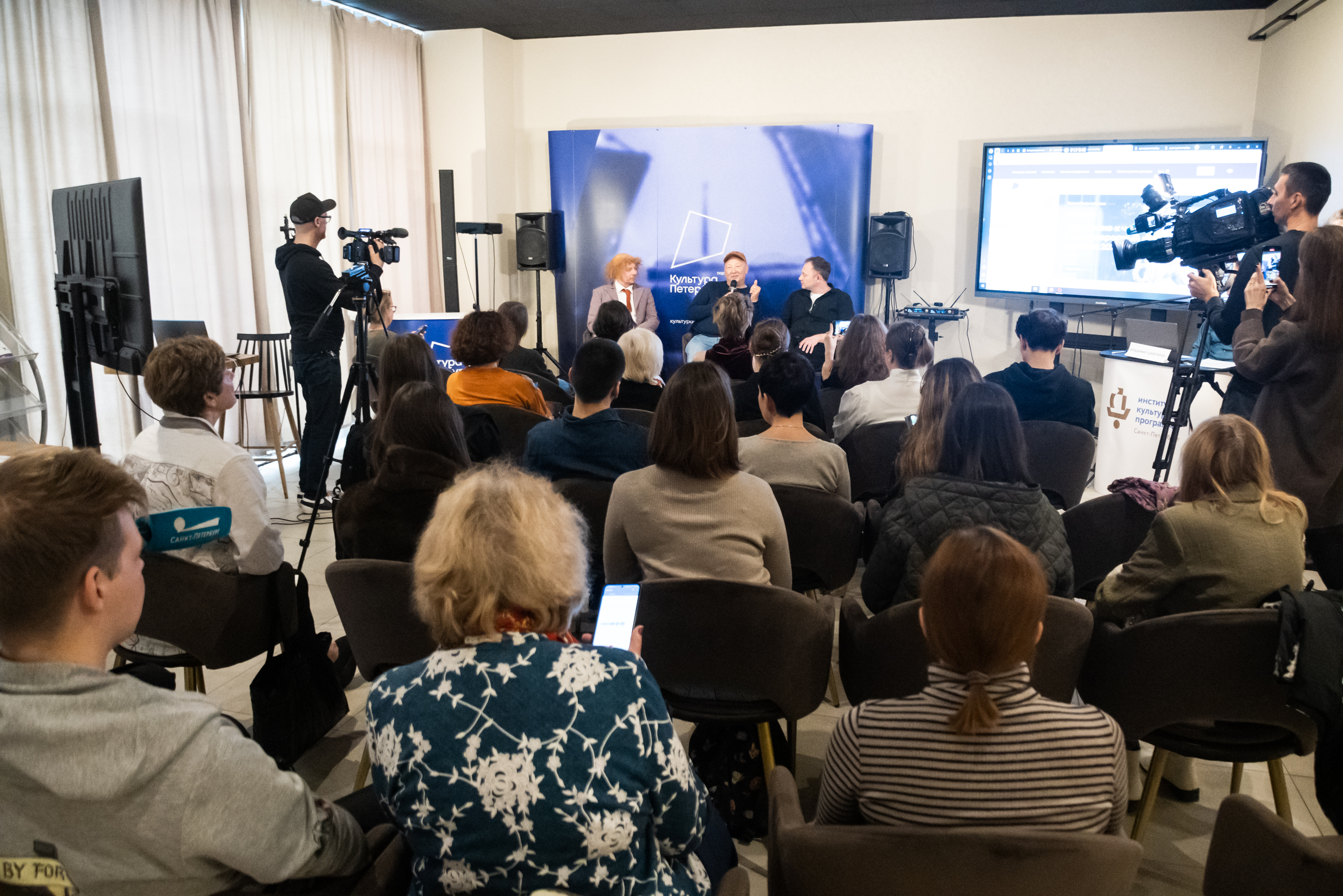  В медиацентре «Культура Петербурга» узнали о секретах и планах Театра Эстрады имени Аркадия Райкина6