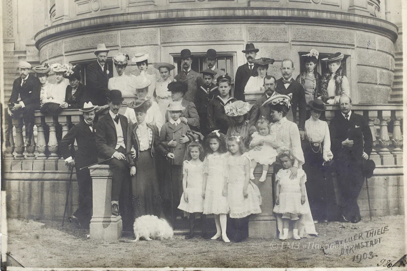 В Павловске отреставрировали фотографию 1903 года