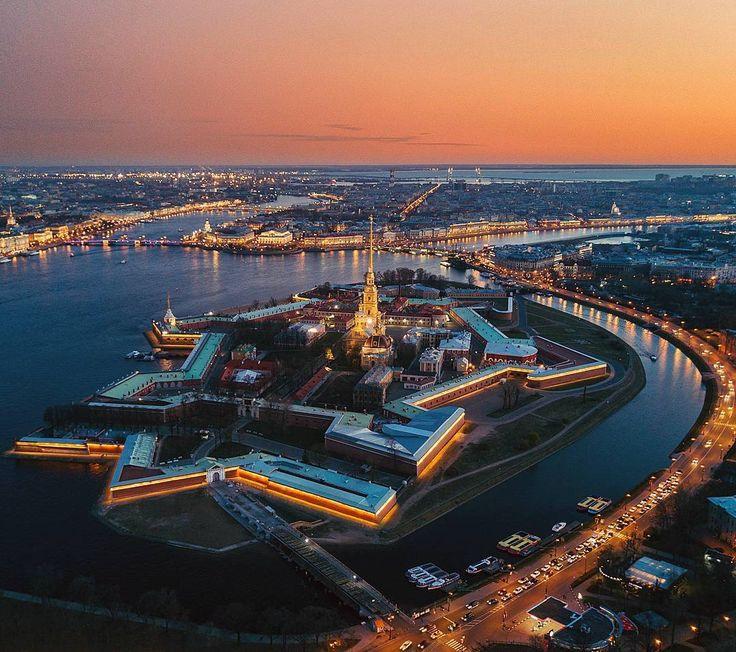 https://ya.ru/images/search?img_url=https%3A%2F%2Fsneg.top%2Fuploads%2Fposts%2F2023-03%2F1680058387_sneg-top-p-isaakievskii-sobor-oboi-na-telefon-pintere-26.jpg&lr=2&pos=0&rpt=simage&source=serp&text=виды%20спб