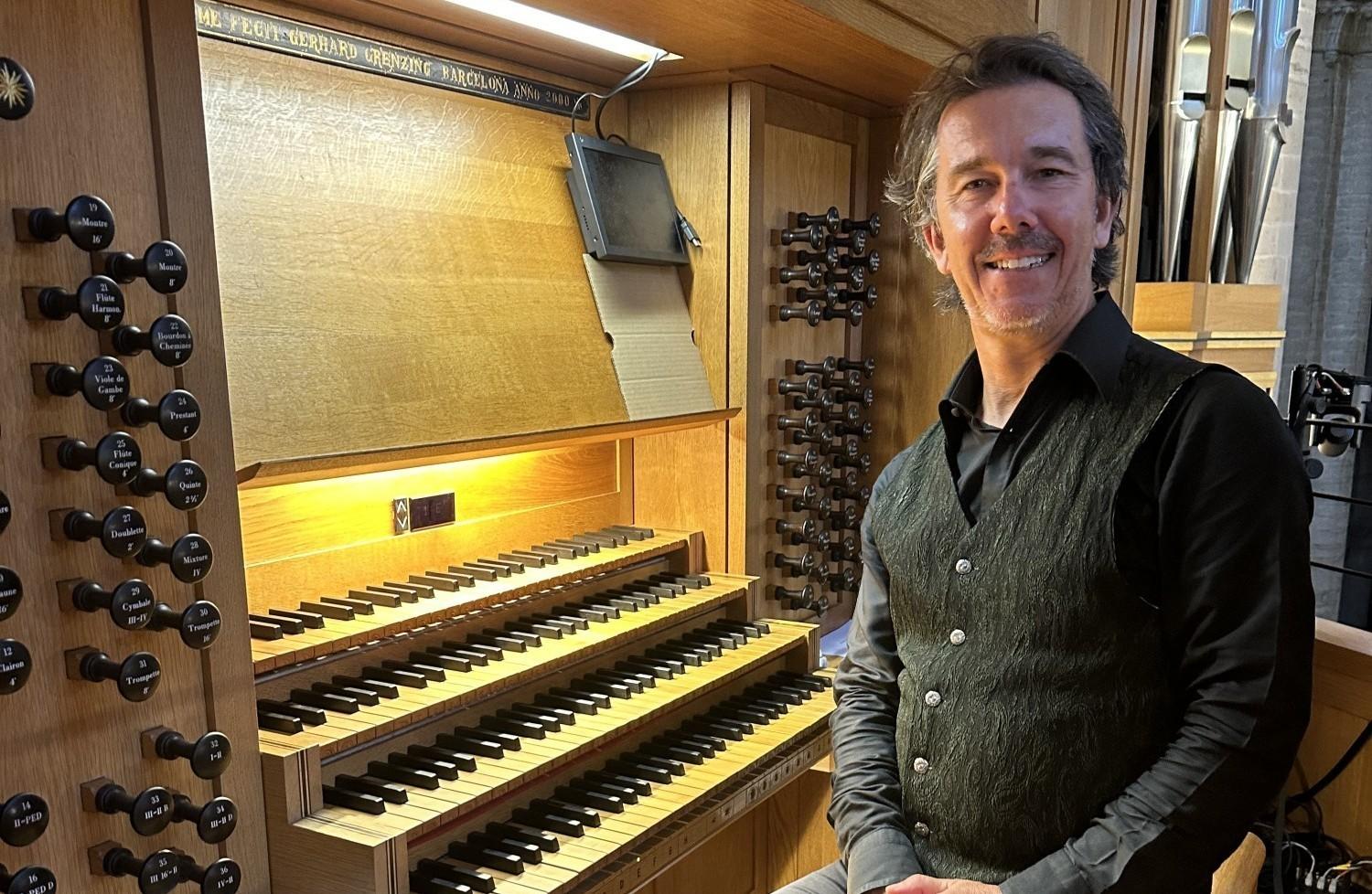 https://www.philharmonia.spb.ru/afisha/901977/ https://www.philharmonia.spb.ru/afisha/901977/