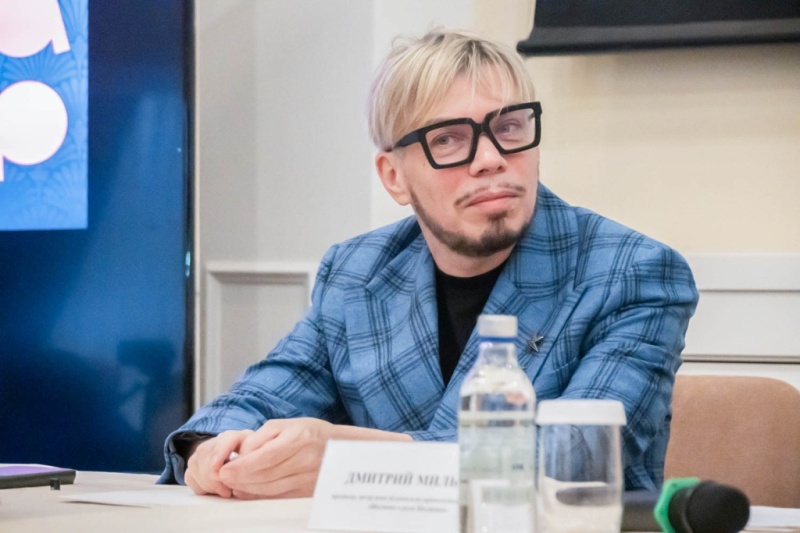 Стас Лопаткин: «Выразить образ Шаляпина через женскую душу» Стас Лопаткин: «Выразить образ Шаляпина через женскую душу»