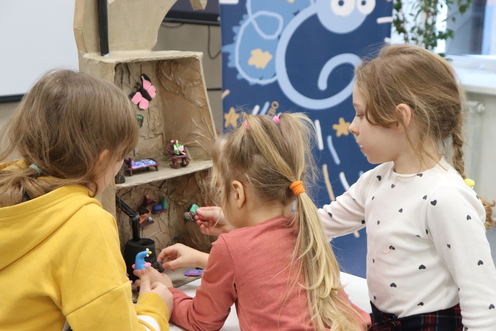 Библиотека Лермонтова анонсировала программу на конец апреля10