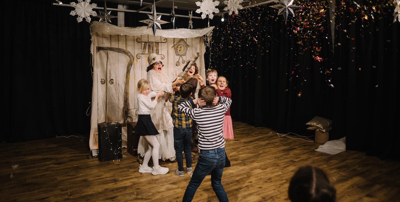 «Новогодние елки в Новой Голландии»