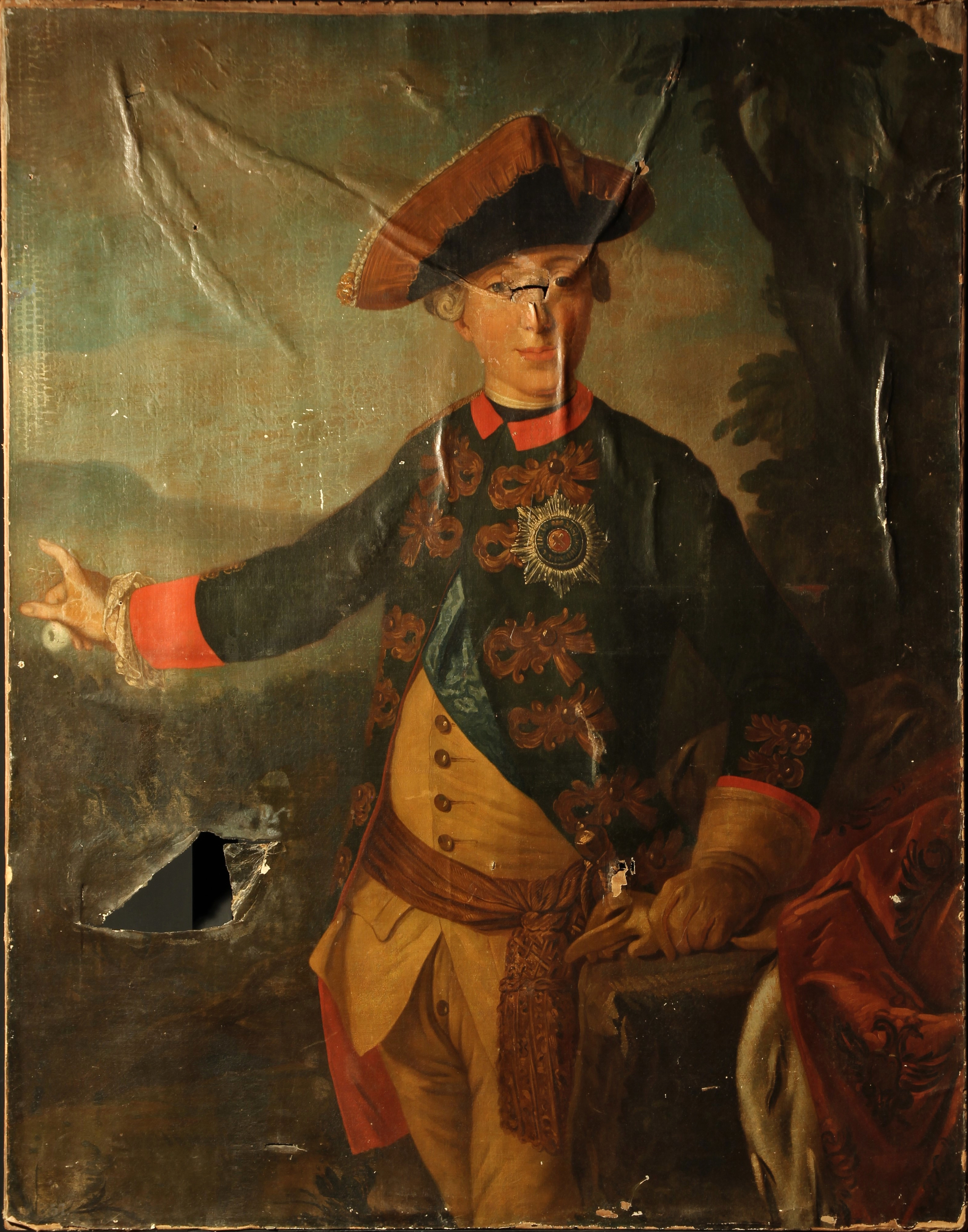 Реставраторы вернут лицо портрету Петра III1