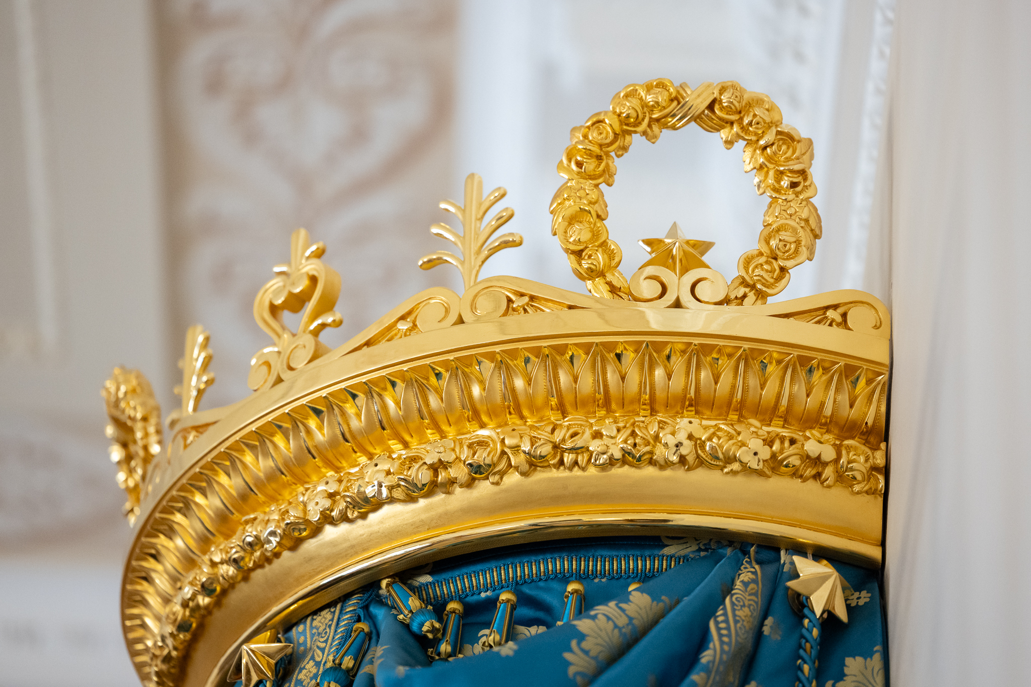 В Петергофе восстанавливают опочивальню императрицы Марии Фёдоровны 4