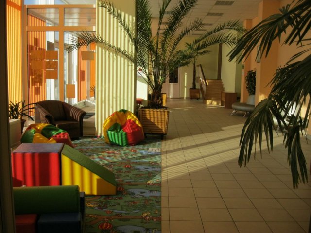 Детская библиотека № 10 им. Николая Носова г. Санкт-Петербурга 0