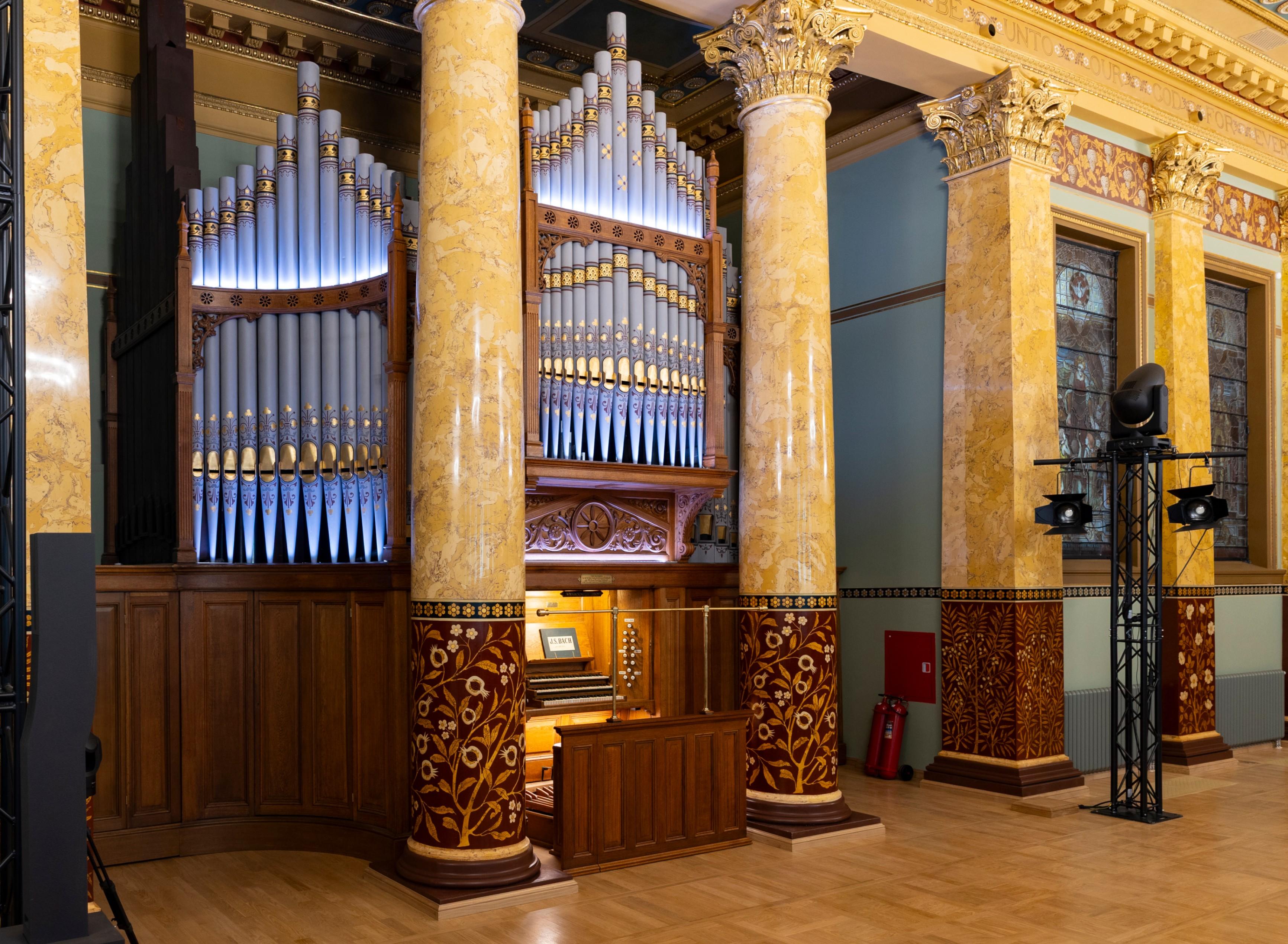 Концертный зал на Английской набережной 0