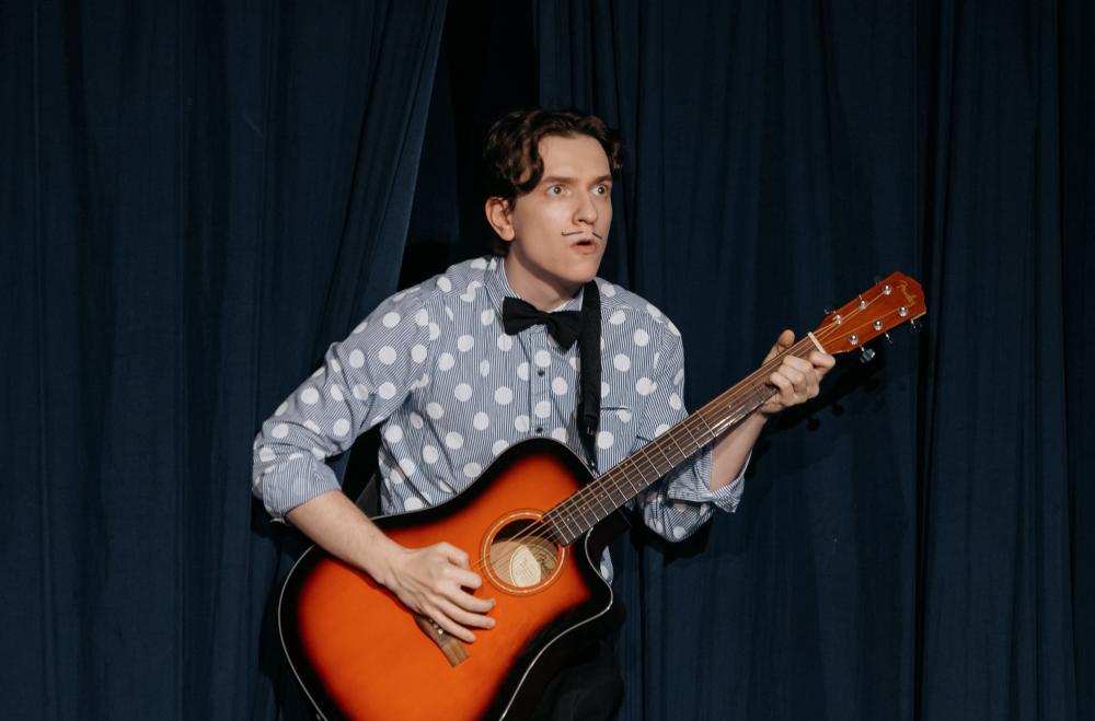 Первой премьерой года в Театре на Моховой станет «Слуга двух господ» 1