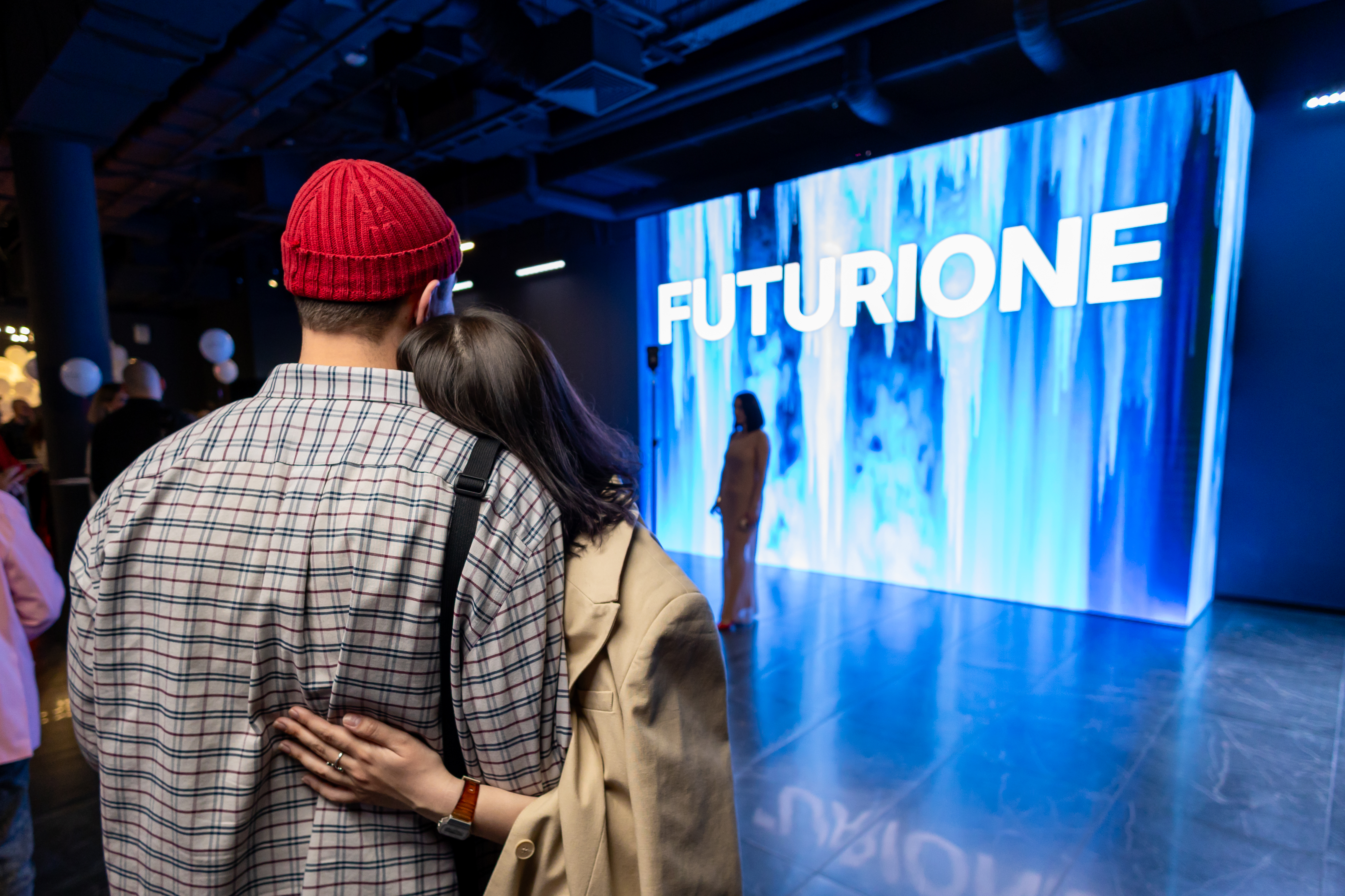 Петербургские художники превратят шрамы в свет9