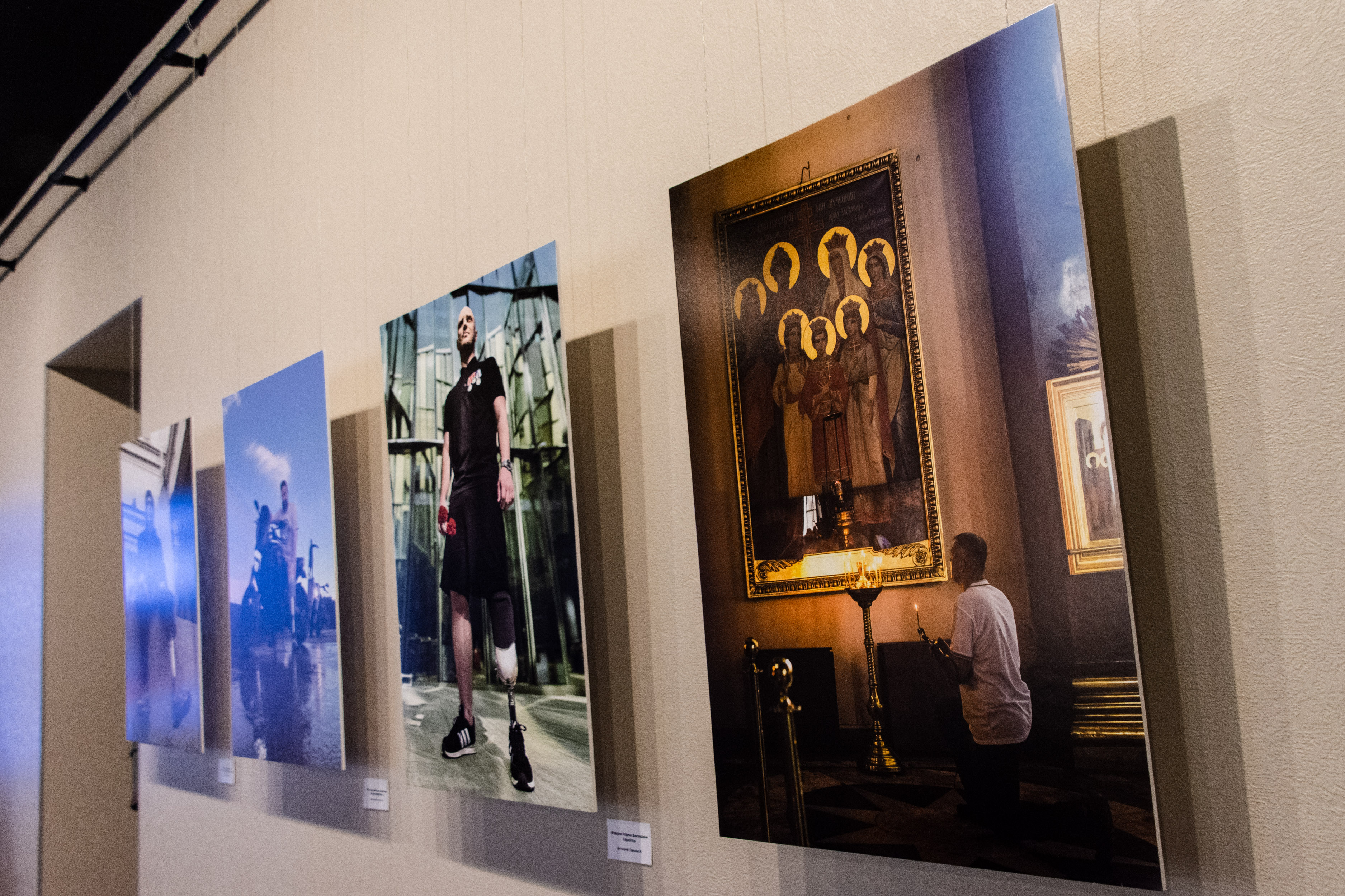 В медиацентре «Культура Петербурга» открылась выставка «Закаленная сталь России»     7