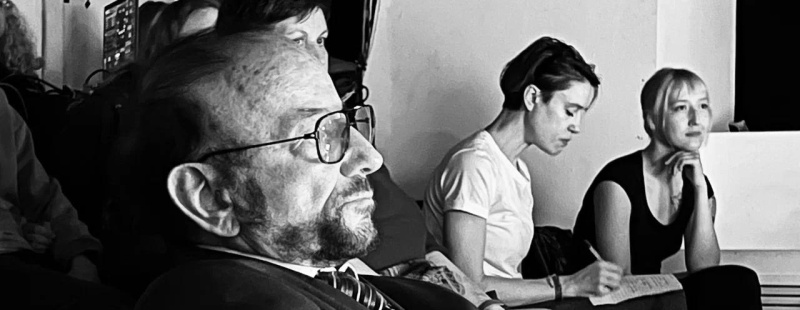 Обложка: этюдный метод Фильштинского применили для социокультурной адаптации.