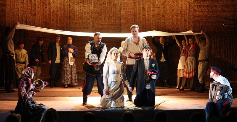 Спектакль «Тихий Дон» театра «Мастерская» пройдёт в День народного единства