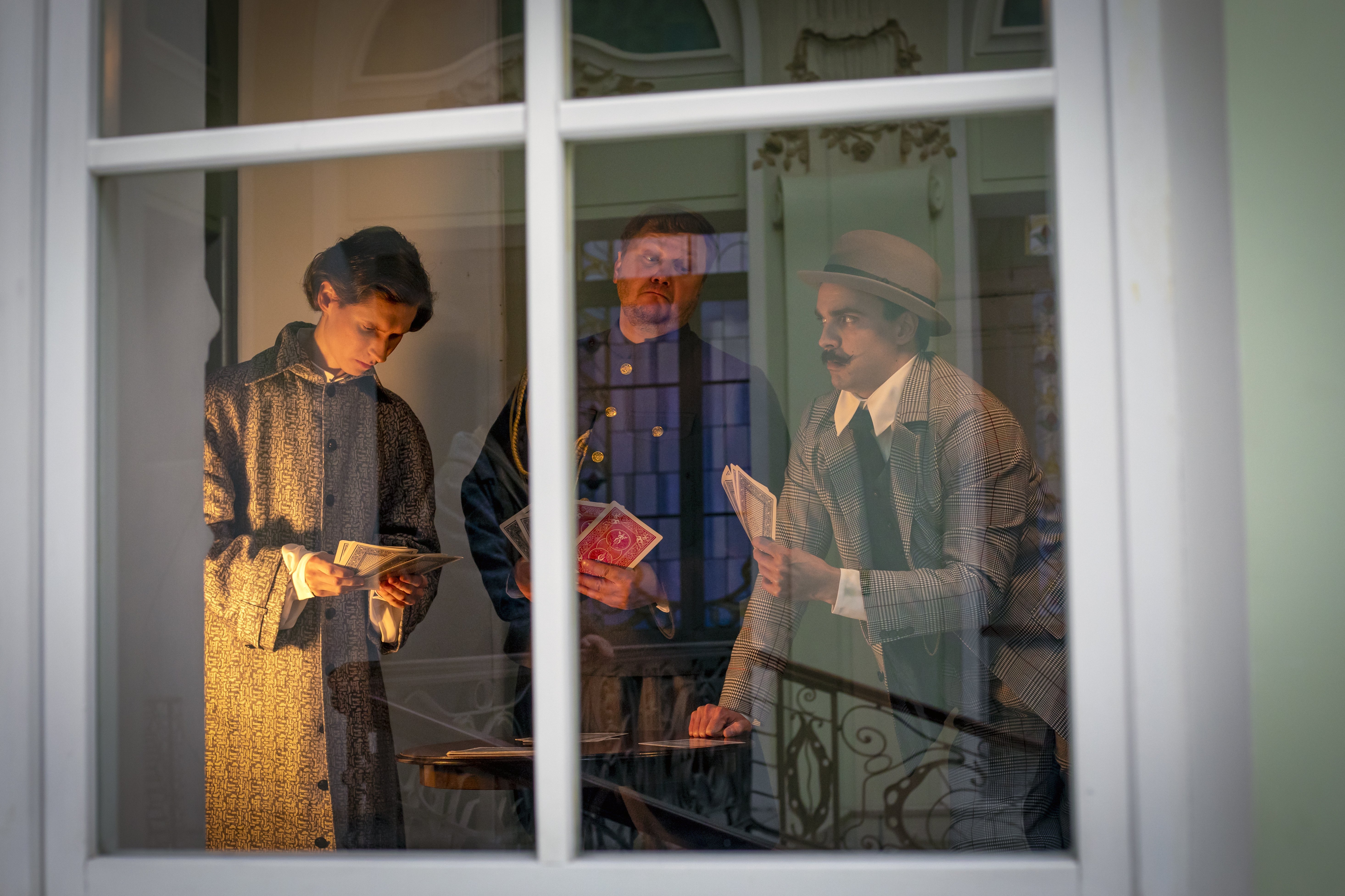 Что наша жизнь? Интерактивная музыкальная комедия «Игра» в Екатерининском собрании5