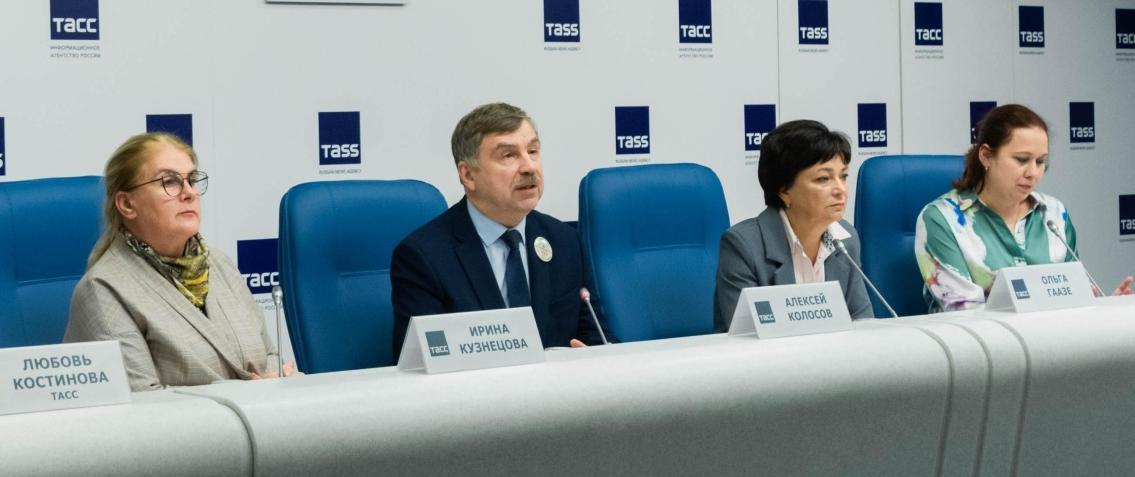 Без разделения на зрячих и слепых 